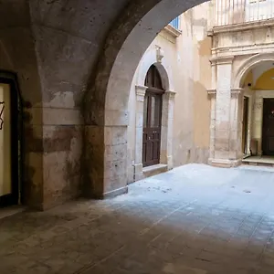  Holiday home Vakkia Suite - Ortigia Holiday Home